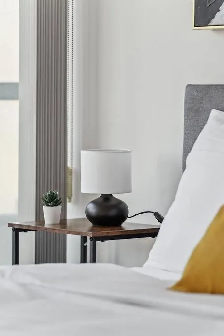 Amazing View 2Br St Lawrence Market Condo, Downtown Toronto Apartment