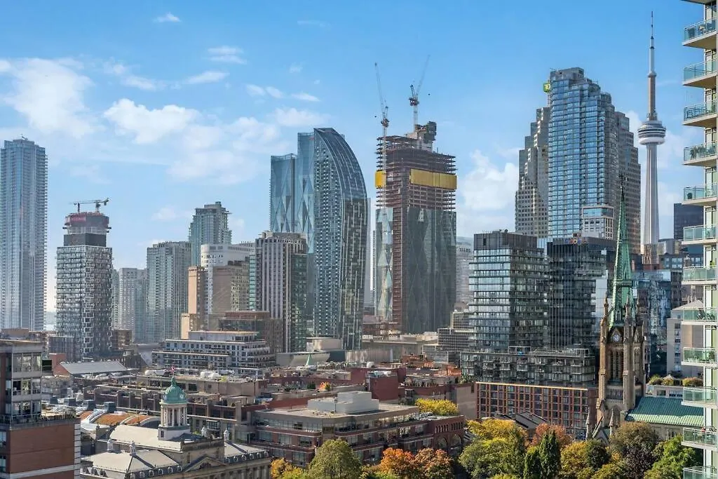 Amazing View 2Br St Lawrence Market Condo, Downtown Toronto 0*,  Canada
